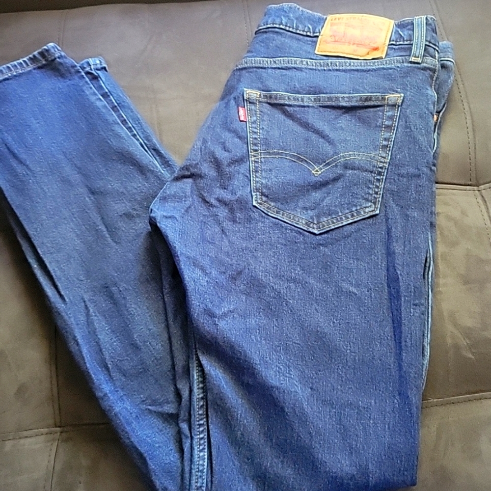 Men Levi's Strauss blue jeans size W34 L38